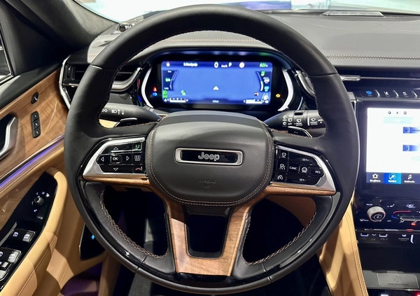 Jeep Grand Cherokee cena 377521 przebieg: 938, rok produkcji 2023 z Słupsk małe 667